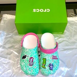 New with tags! Crocs